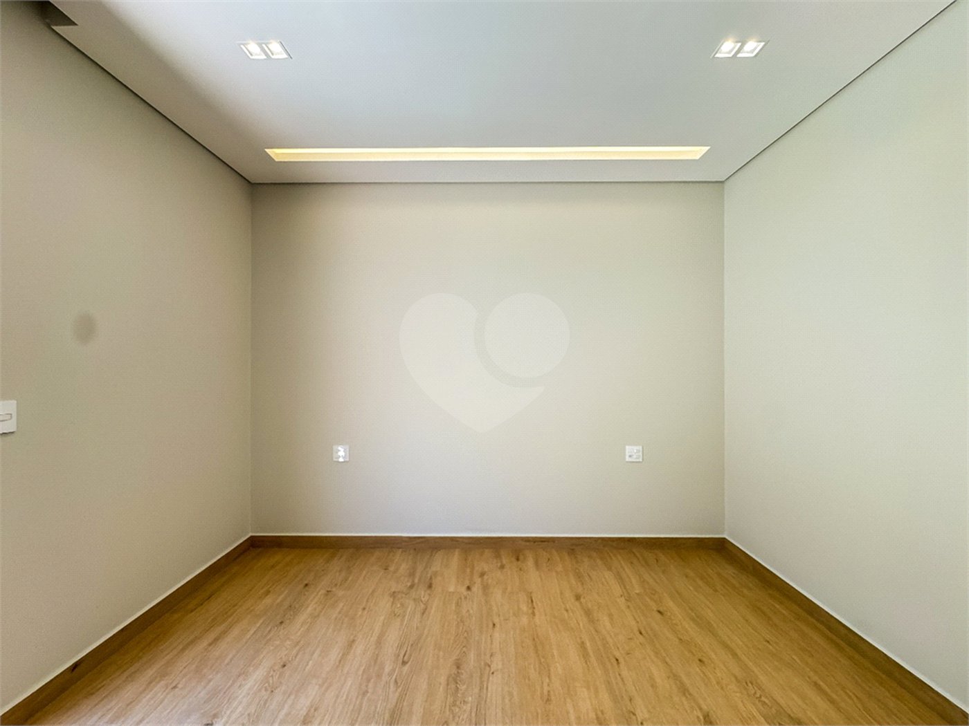 Casa à venda com 3 suítes no condomínio Jardim Residencial Dona Maria Candida, Indaiatuba - SP