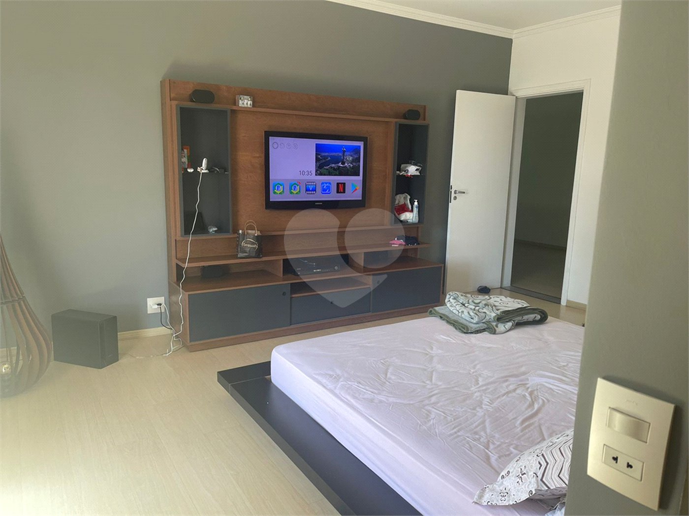 Casa à venda com 3 suítes no condomínio Valença, Sorocaba - SP