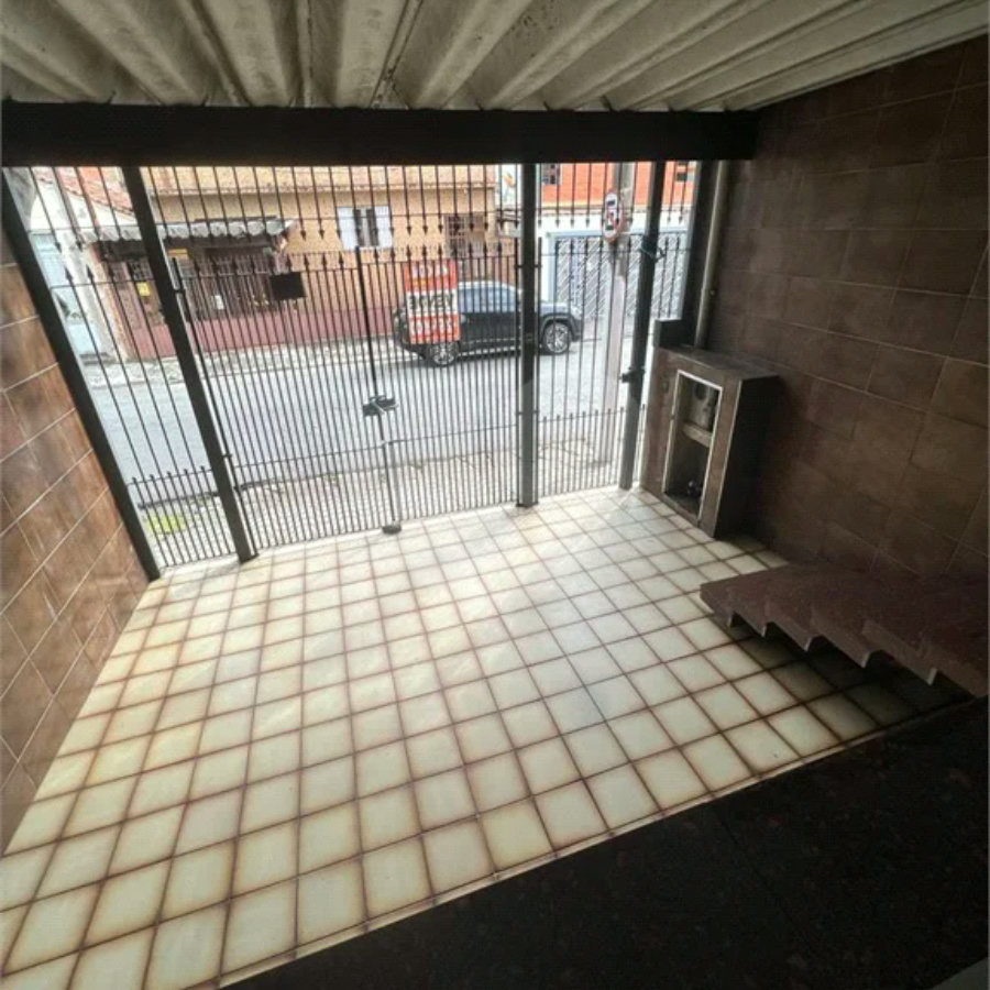 Sobrado à venda com 3 quartos, sendo 1 suíte, em Vila Vitório Mazzei, São Paulo, SP