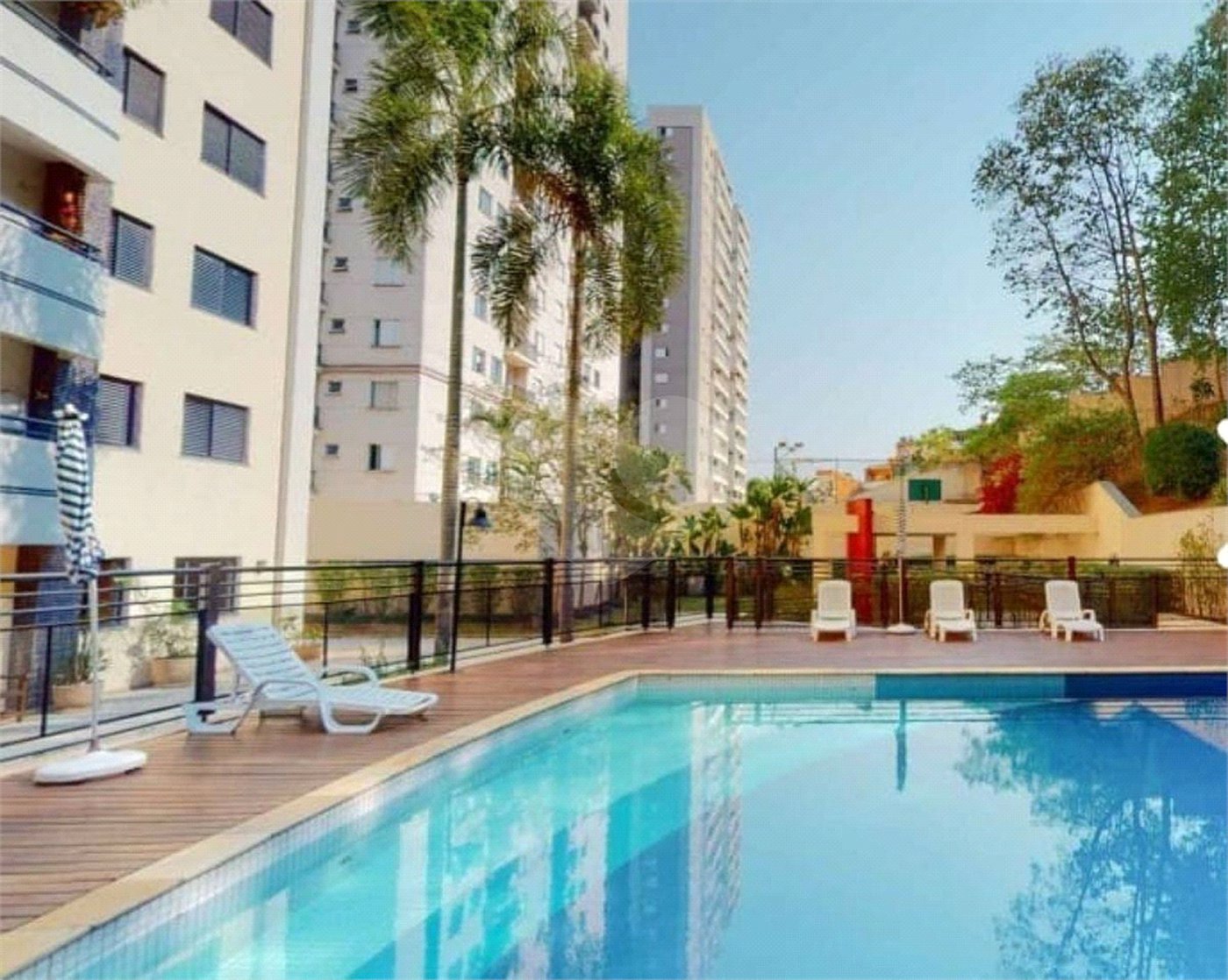 Apartamento à venda com 3 quartos em Vila Suzana, São Paulo, SP