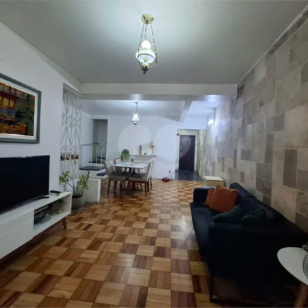 Sobrado à venda com 4 quartos, sendo 1 suíte, em Tucuruvi, São Paulo, SP