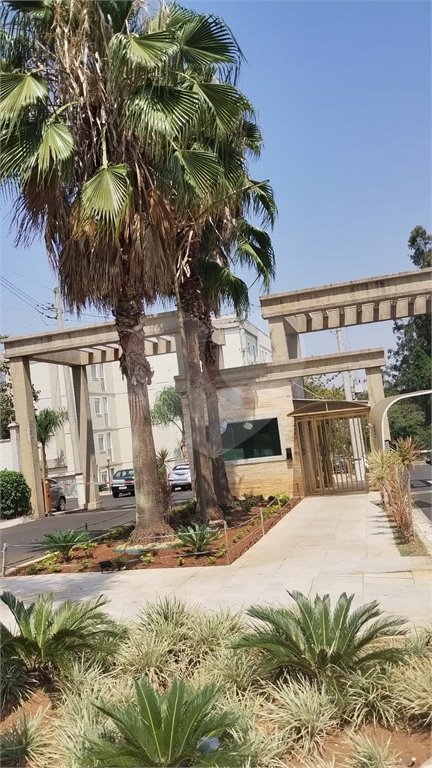 Excelente apartamento à venda no Condomínio Monte D’Oro