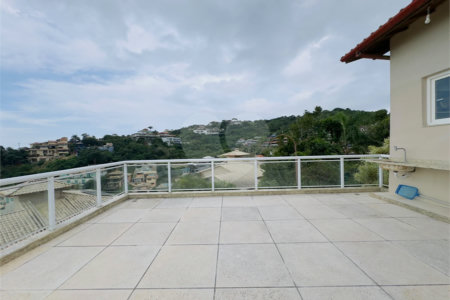 Casa à venda com 4 suítes em João Fernandes, Armação dos Búzios, RJ