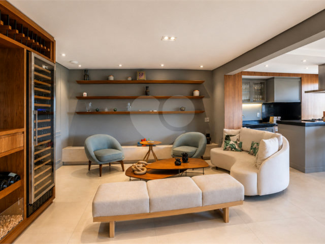 Apartamento à venda com 3 suítes em Granja Julieta, São Paulo, SP