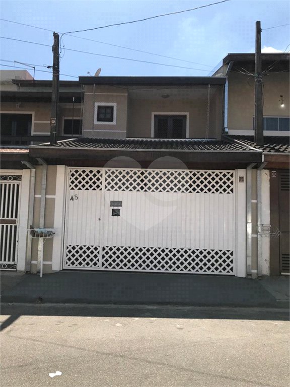 Casa à venda com 2 quartos, sendo 1 suíte, em Loteamento Residencial Vista Linda, São José dos Campos, SP