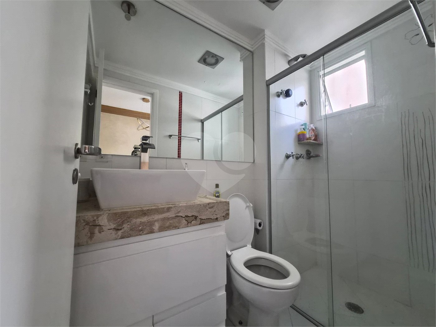 Apartamento à venda com 2 quartos, sendo 1 suíte, em Pinheiros, São Paulo, SP