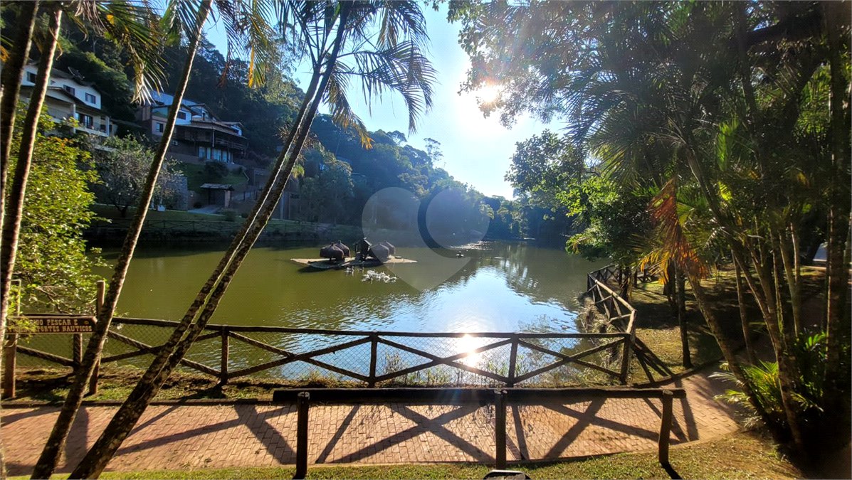 Terreno à venda no condomínio Parque Imperial da Cantareira, Mairiporã - SP