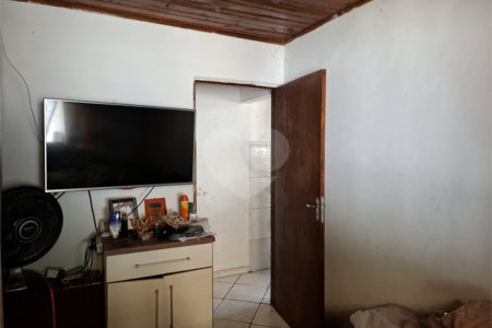 Casa à venda com 2 quartos em Parque Manchester, Sorocaba, SP