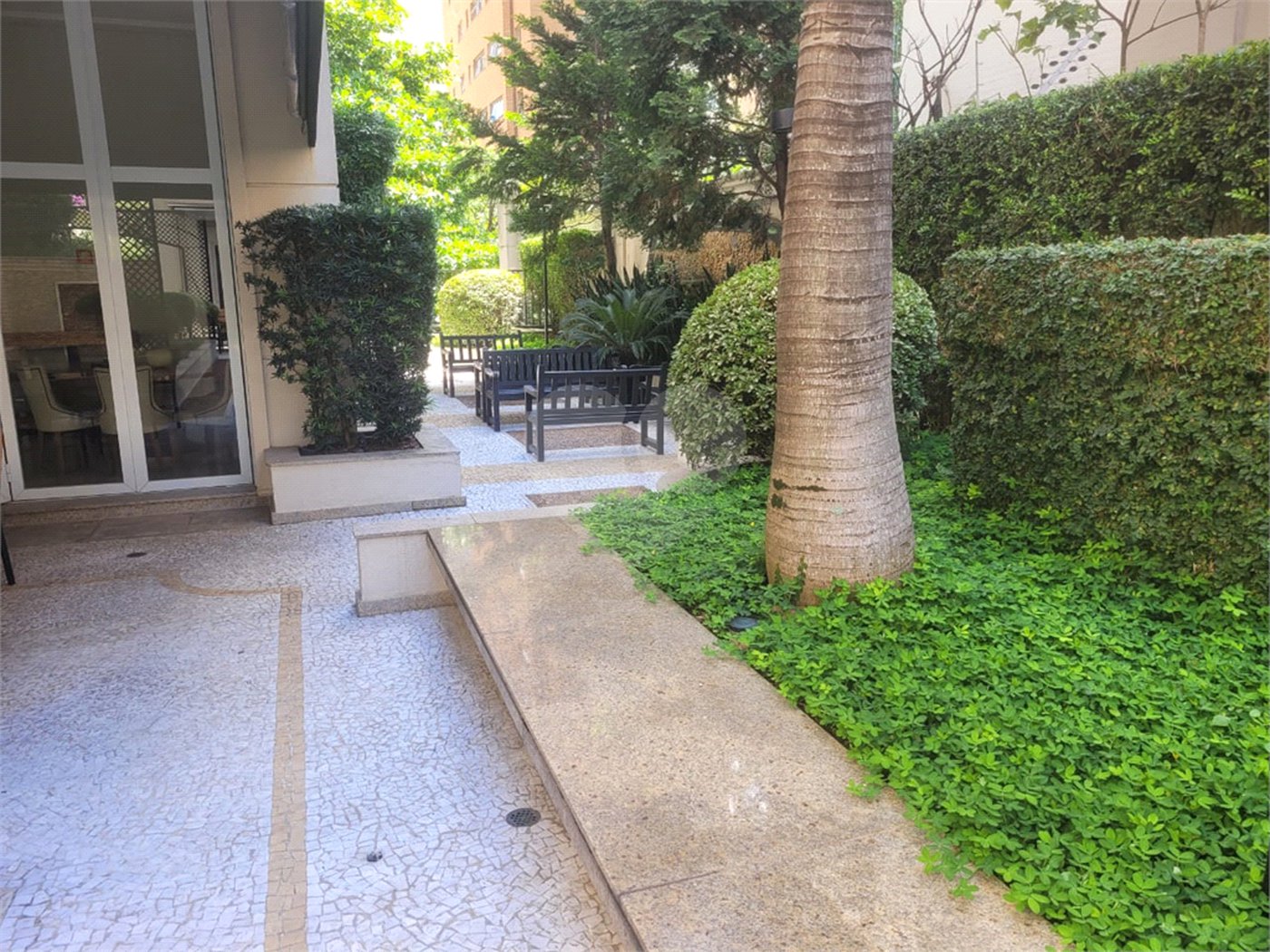 Apartamento à venda com 3 quartos, sendo 2 suítes, em Vila Uberabinha, São Paulo, SP
