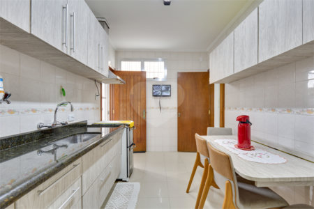 Casa à venda com 3 quartos em Campo Grande, São Paulo, SP