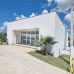 Casa à venda com 3 quartos, sendo 1 suíte, no condomínio Condomíno Helena Maria, Sorocaba - SP