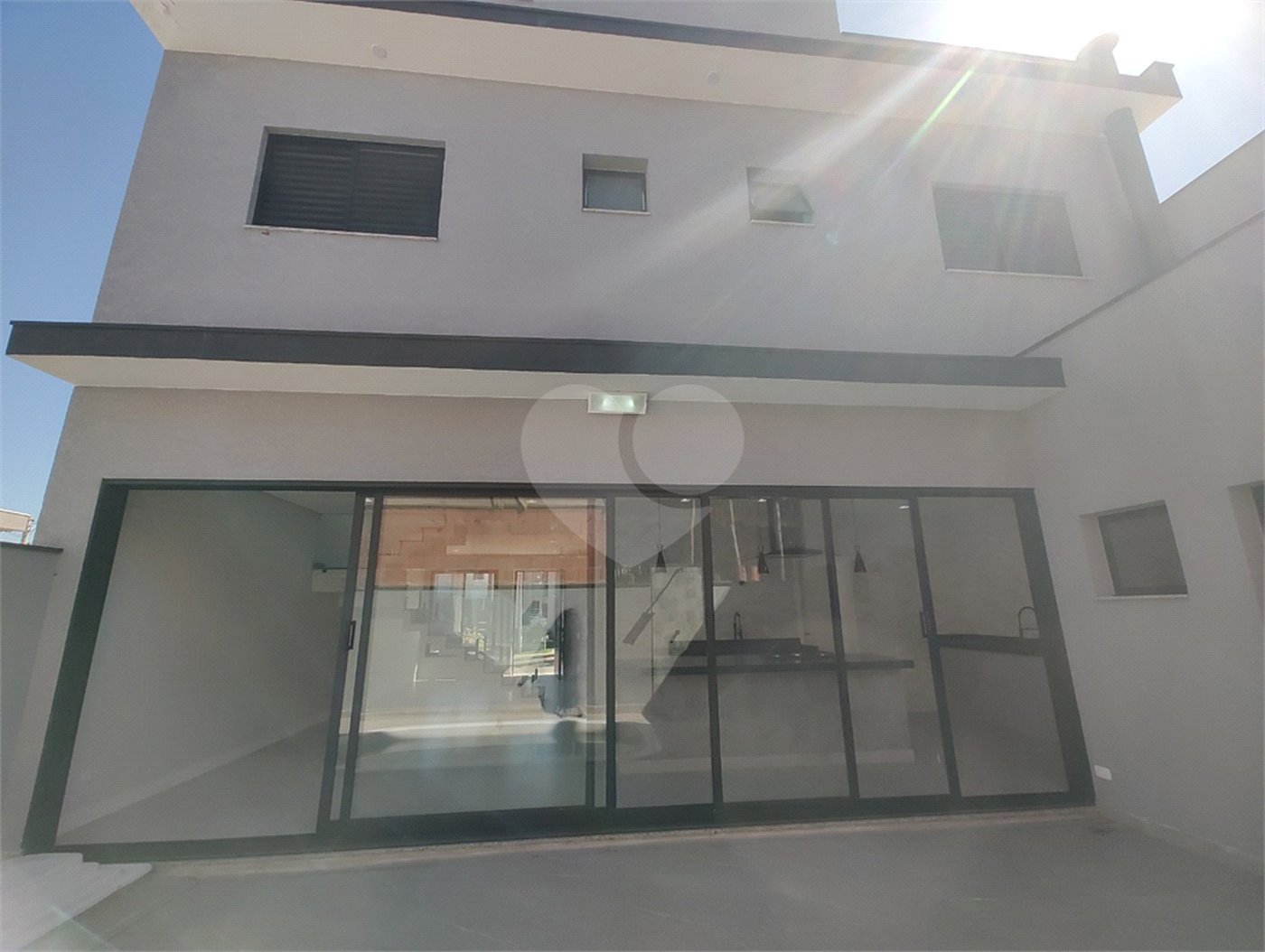 Casa à venda com 3 suítes no condomínio Terras de São Francisco, Sorocaba - SP