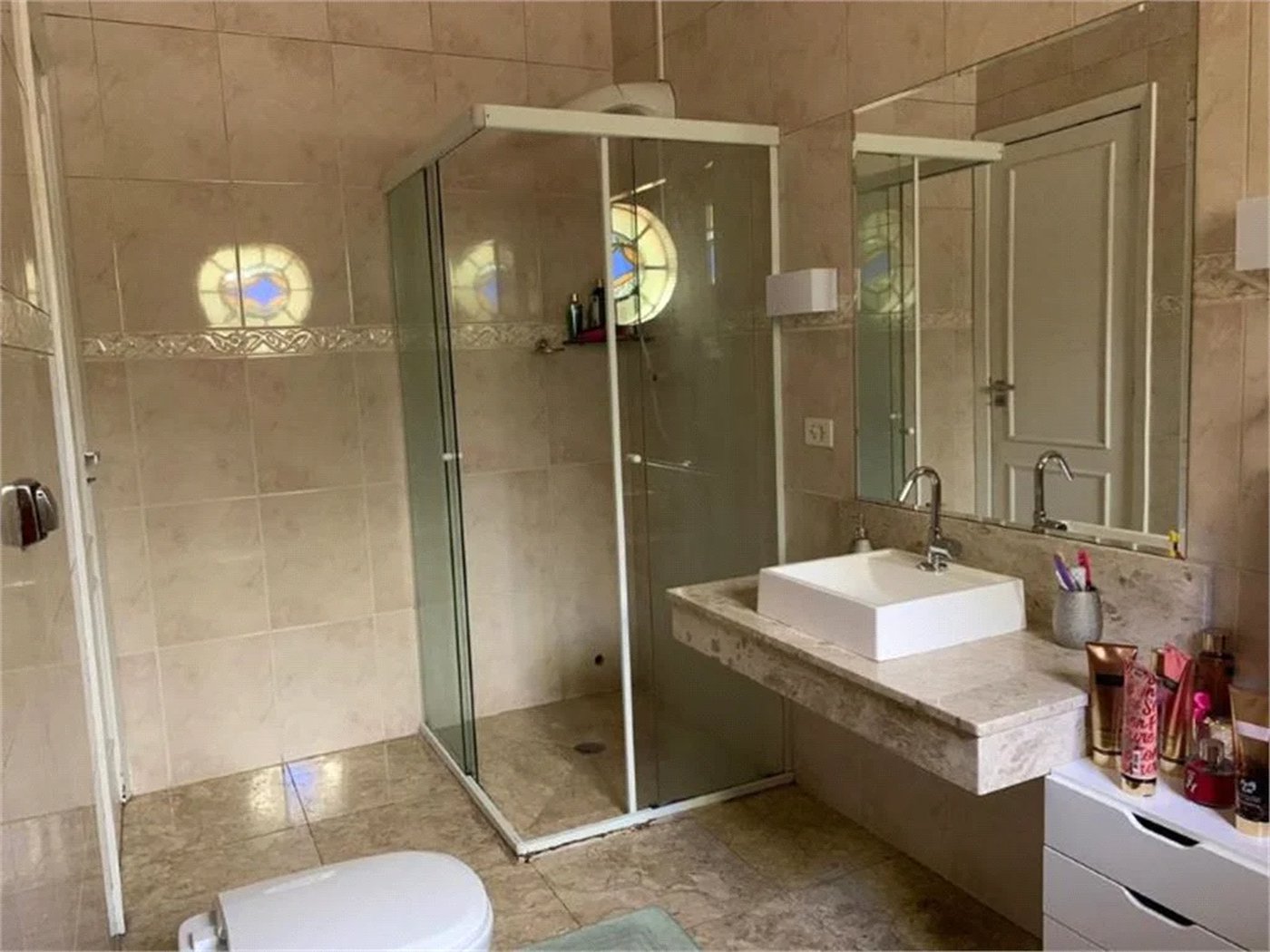 Casa à venda com 4 quartos, sendo 3 suítes,  em Fazenda Morumbi, São Paulo, SP