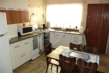 Casa à venda com 3 quartos, sendo 1 suíte,  em Vila Mascote, São Paulo, SP