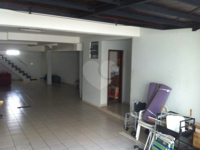 Sobrado à venda com 3 quartos, sendo 1 suíte,  em Vila Paulicéia, São Paulo, SP