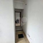 Casa térrea à venda no Douradinho com 2 quartos e edícula com mais dois quartos e 2 banheiros.
