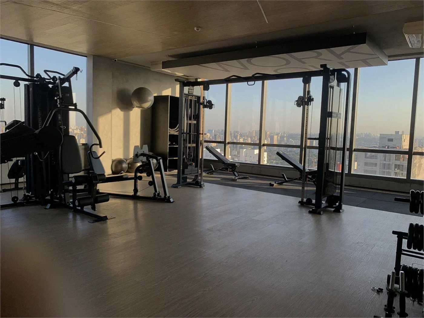 Apartamento à venda com 1 suíte em Pinheiros, São Paulo, SP