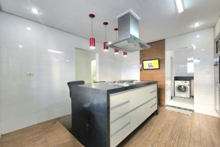 Casa com 4 dormitórios à venda, 237 m² por R$ 2.399.000,00 - José Menino - Santos/SP