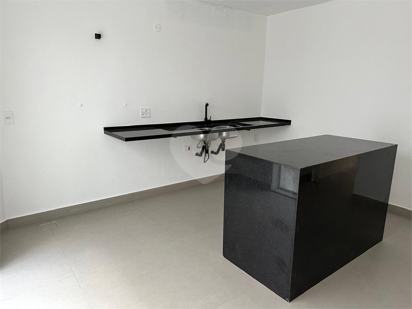 Casa de Vila à venda com 3 quartos, sendo 2 suítes, em Santana, São Paulo, SP