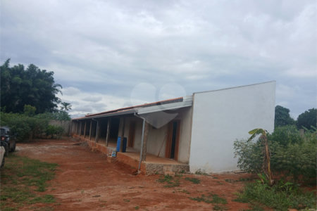Chácara à venda com 2 suítes em Mato Seco, Itapetininga, SP