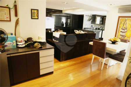 Apartamento à venda com 3 quartos, sendo 2 suítes, em Santana, São Paulo, SP