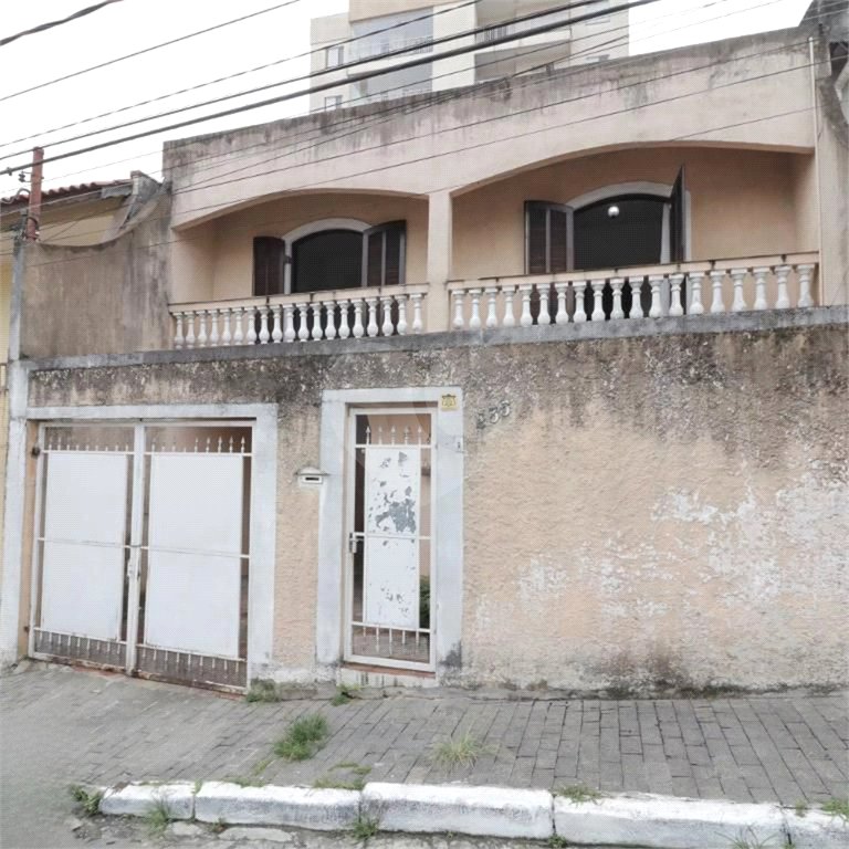 Sobrado à venda com 3 quartos, sendo 1 suíte, em Vila Invernada, São Paulo, SP