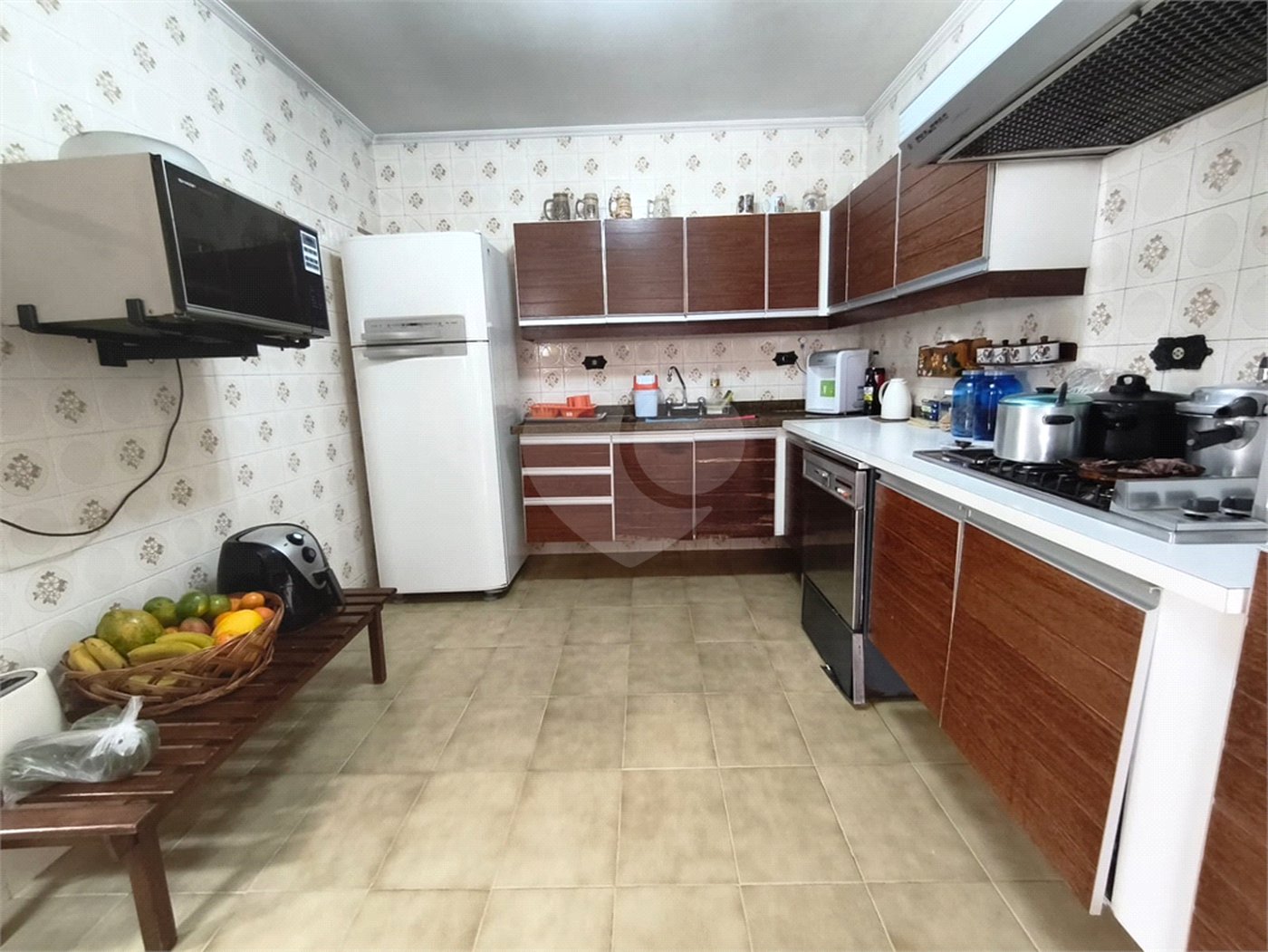 Sobrado para alugar com 4 quartos, sendo 2 suítes, em Jardim França, São Paulo, SP