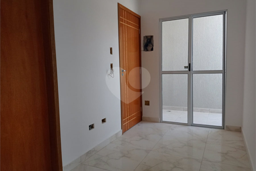 Casa à venda com 1 quarto no condomínio Regina, São Paulo - SP