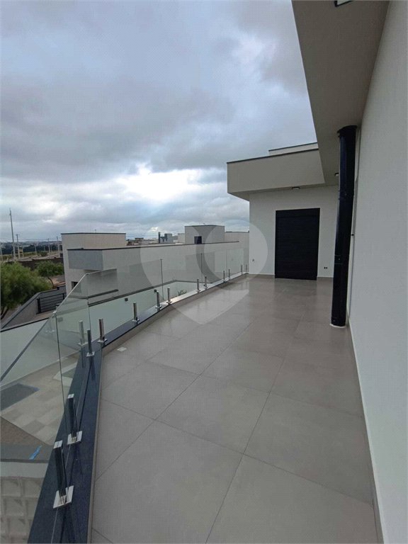 Casa à venda com 3 suítes no condomínio Terras da Estância, Paulínia - SP