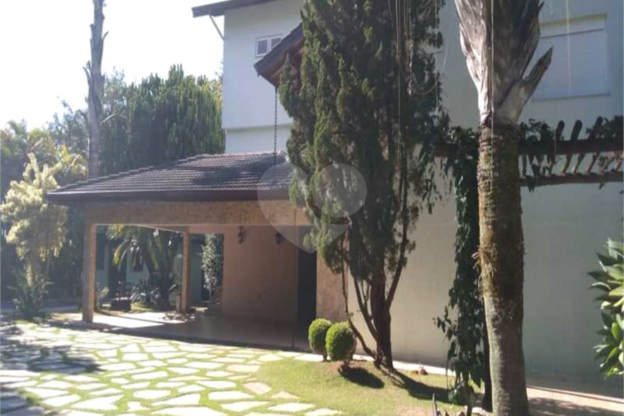 Terreno à venda com 4 suítes em Serra da Cantareira, Mairiporã, SP