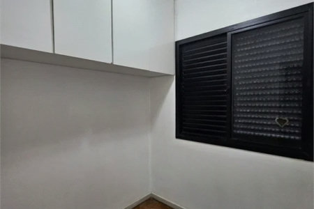 Apartamento à venda com 4 quartos, sendo 2 suítes,  em Jardim Parque Morumbi, São Paulo, SP