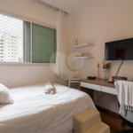 Apartamento à venda com 4 quartos, sendo 2 suítes, em Vila Morumbi, São Paulo, SP