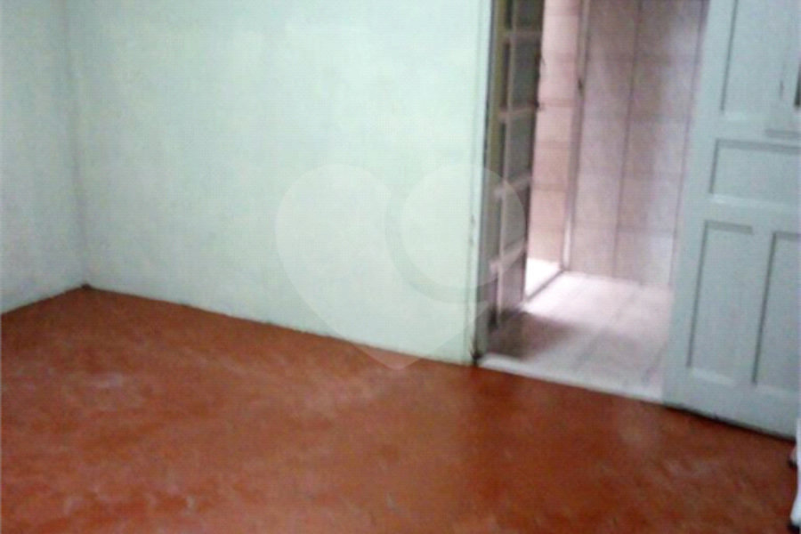 Sobrado à venda com 4 quartos em Jardim Ana Maria, Santo André, SP