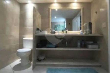 Casa à venda com 4 quartos, sendo 3 suítes, em Vargem Pequena, Rio de Janeiro, RJ
