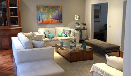 Casa à venda com 4 suítes no condomínio Saint Germain, São Paulo - SP