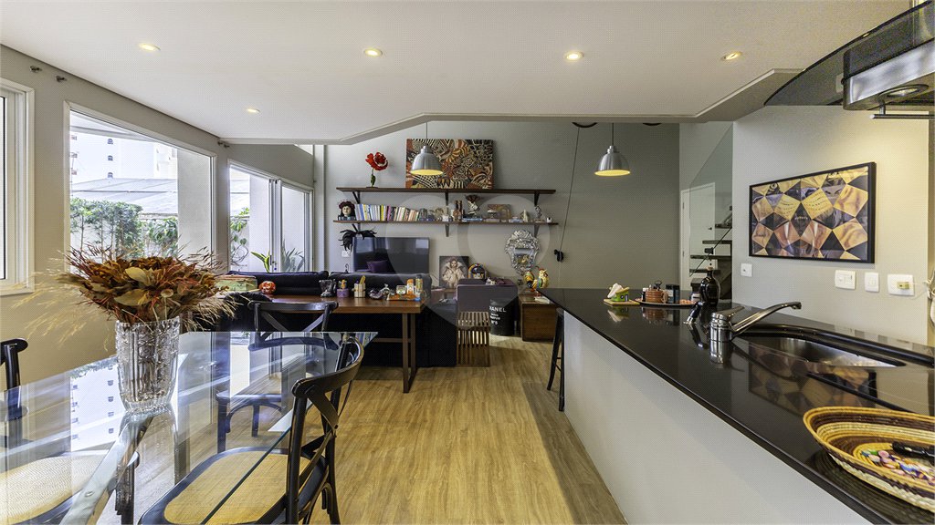 Apartamento para alugar com 1 suíte em Real Parque, São Paulo, SP
