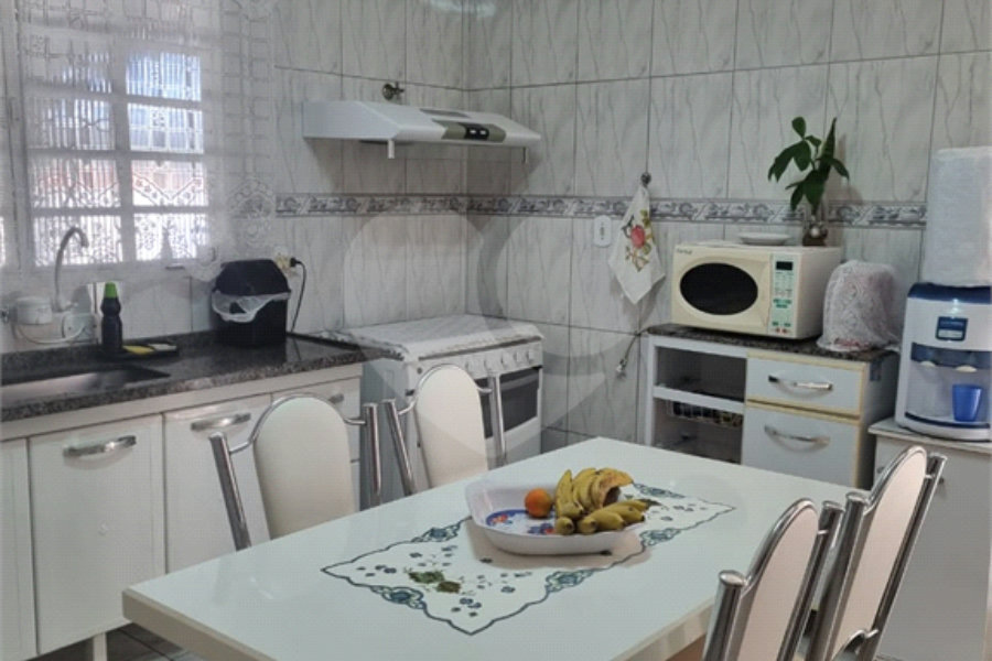 Casa Térrea à venda com 3 quartos no Centro, Serra Negra, SP