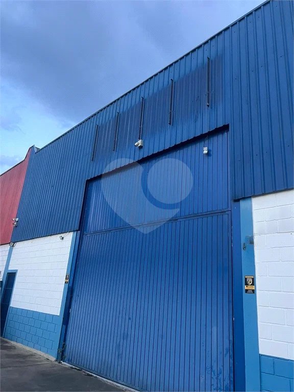 Galpão de 600m² no Centro Industrial Rafael Diniz - Bragança Paulista.