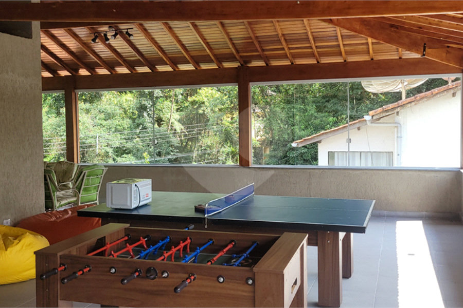Casa à venda ou para alugar com 3 suítes no condomínio Sausalito, Mairiporã - SP