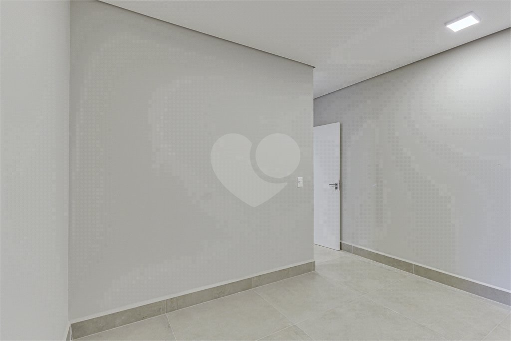 Casa à venda com 4 suítes no condomínio Carmen, São Paulo - SP