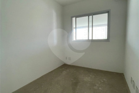 Apartamento à venda com 3 quartos, sendo 1 suíte, em Aclimação, São Paulo, SP
