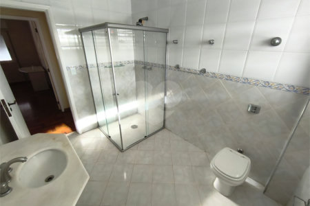 Apartamento à venda com 3 quartos, sendo 1 suíte,  em Lapa, São Paulo, SP