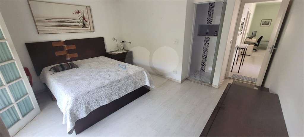 Sobrado à venda com 4 quartos, sendo 2 suítes, em Tucuruvi, São Paulo, SP