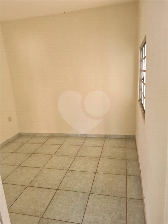 Casa à venda com 3 quartos em Jardim do Carmo, Araraquara, SP