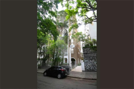 Apartamento à venda com 3 quartos, sendo 1 suíte, em Cerqueira César, São Paulo, SP