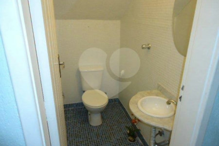 Sobrado à venda com 3 quartos, sendo 1 suíte, em Jardim Aeroporto, São Paulo, SP