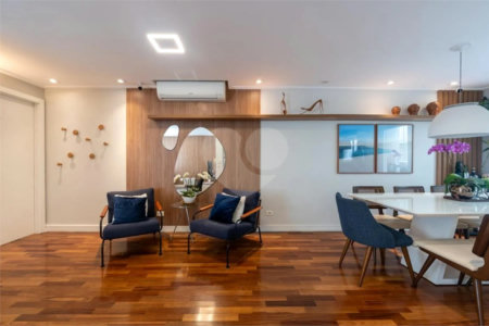 Casa à venda com 4 quartos, sendo 2 suítes, no condomínio Melbourne Residence, São Paulo - SP