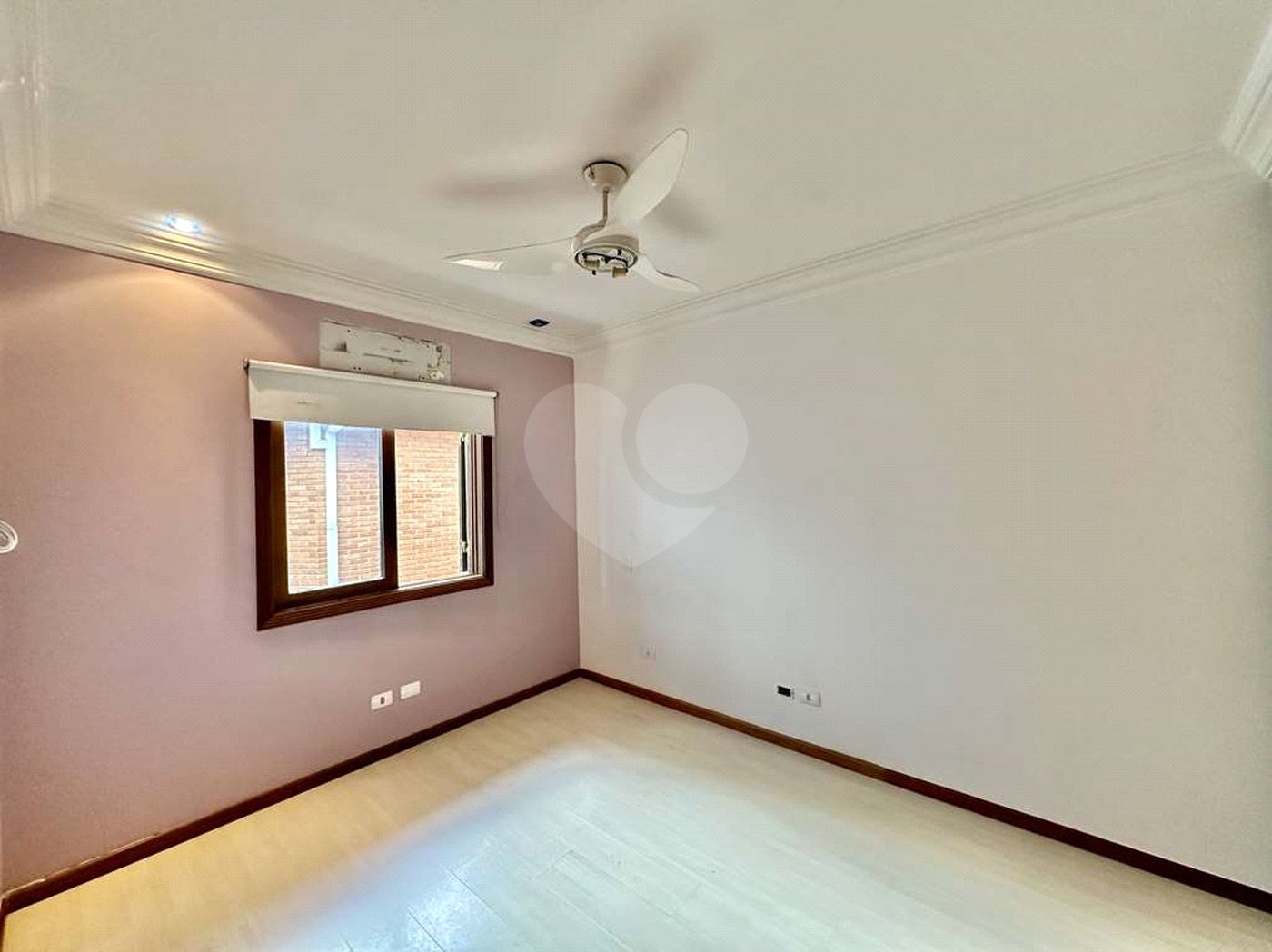 Casa à venda com 4 quartos, sendo 2 suítes,  no condomínio São Paulo Ii, Cotia - SP