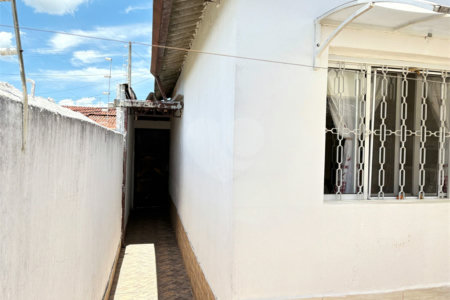 Casa à venda com 2 quartos em Conjunto Habitacional Brás Cubas, Mogi das Cruzes, SP