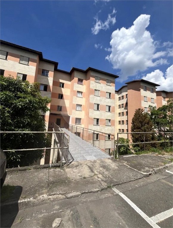 Apartamento à venda com 2 quartos em Jardim Arco-íris, Cotia, SP